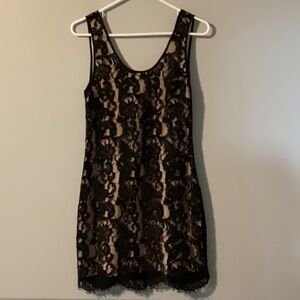 Wilfred Size XS Elegant Black Lace Dress